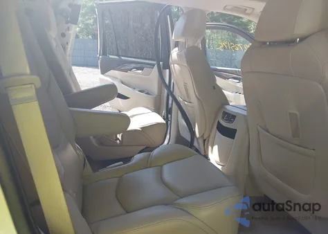 2019 Cadillac Escalade Luxury from USA, damaged, VIN 1GYS4BKJ4KR309235